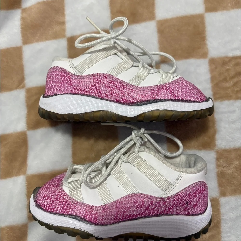 Pink Jordan’s